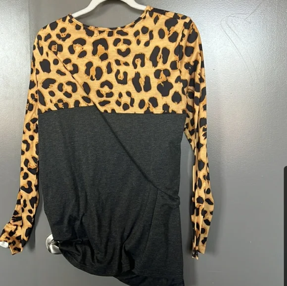 Simply Southern Size L-NWOT - Picture 2 of 4